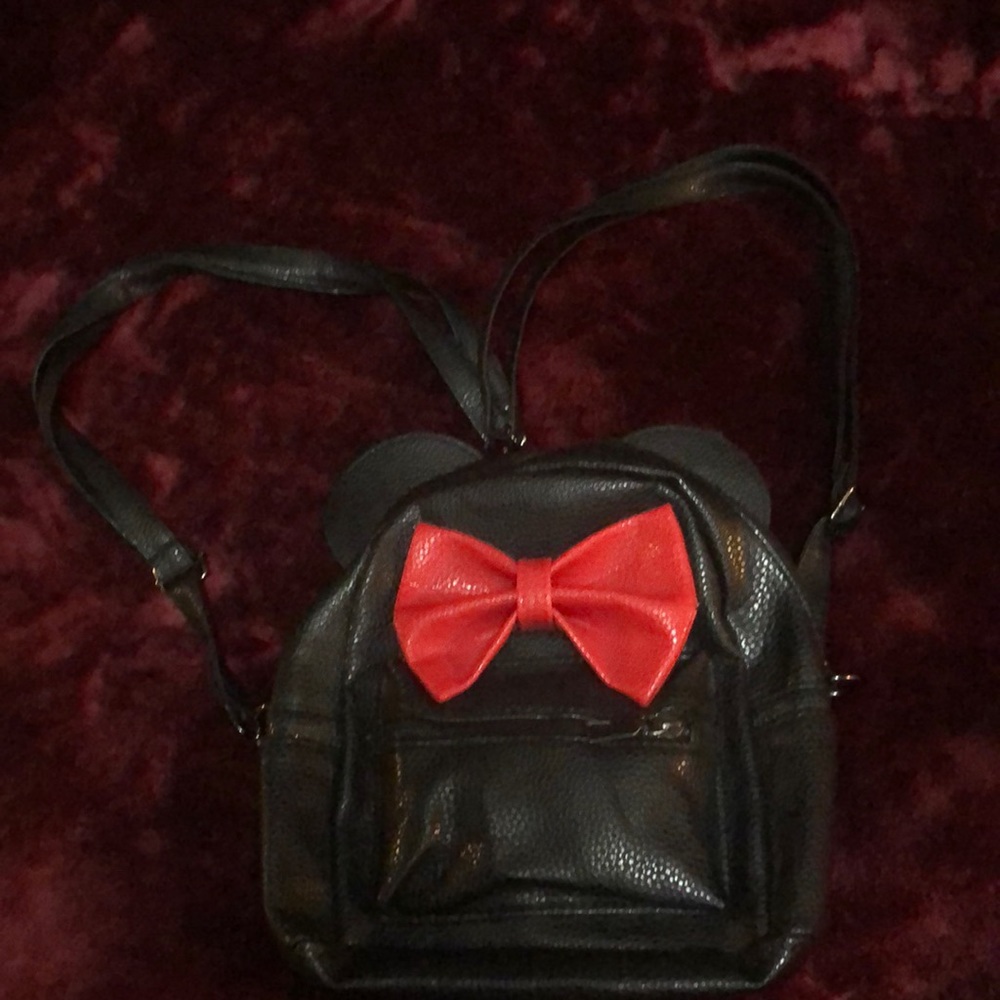Minnie Mouse backpack